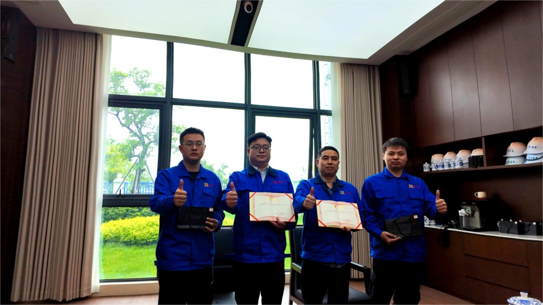 浙江萬豪空間結(jié)構(gòu)集團(tuán)有限公司隆重舉行“匠心傳承·共筑未來”師徒大會(huì)！