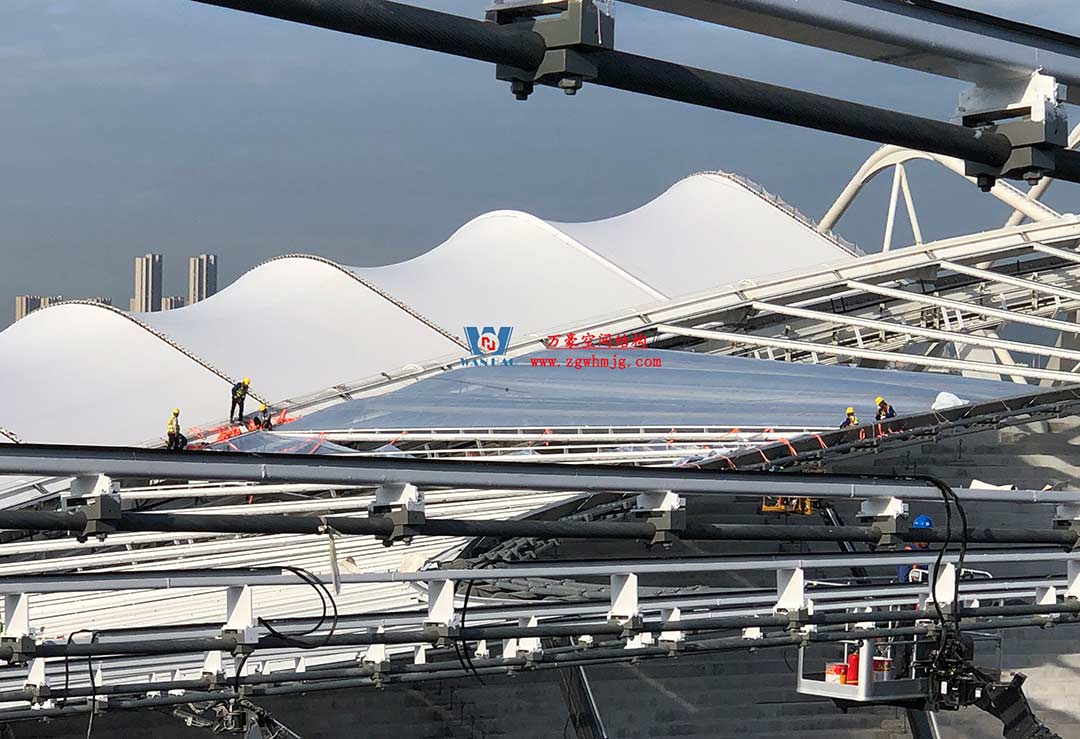 太湖之畔，華燈初上|無錫奧體中心施工加速