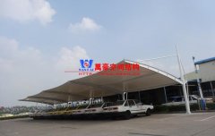 鋼膜結(jié)構(gòu)車棚是什么？有哪些特點？