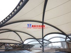 膜結(jié)構(gòu)建筑會(huì)過時(shí)嗎？膜結(jié)構(gòu)建筑夠不夠新潮？